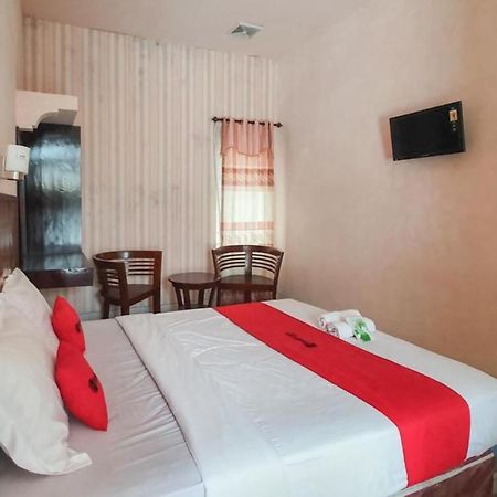 Reddoorz At Pujon Malang Hotel Batu  Ngoại thất bức ảnh