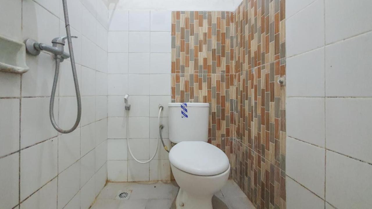 Reddoorz At Pujon Malang Hotel Batu  Ngoại thất bức ảnh