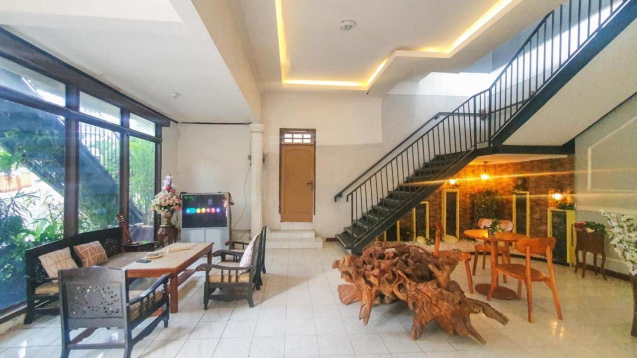Reddoorz At Pujon Malang Hotel Batu  Ngoại thất bức ảnh