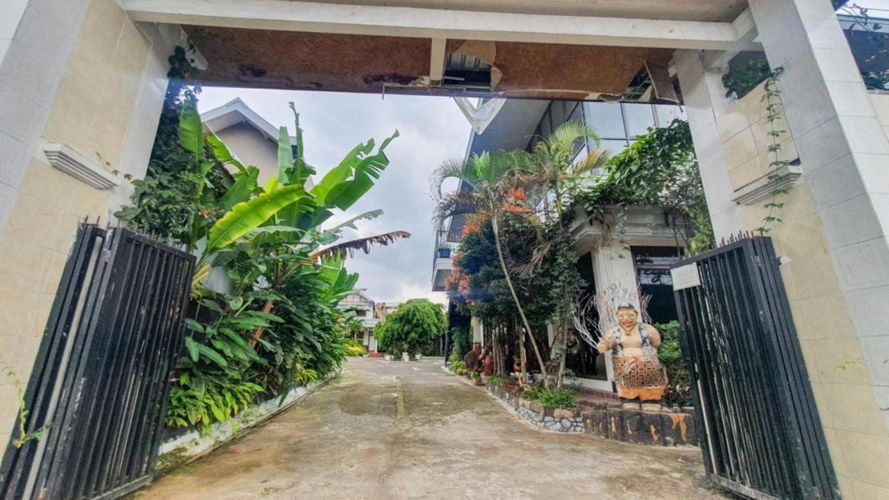 Reddoorz At Pujon Malang Hotel Batu  Ngoại thất bức ảnh
